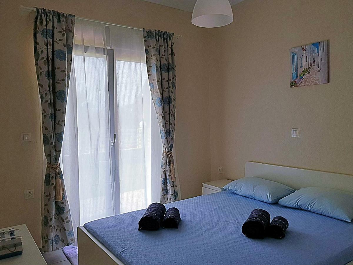 Mango Apartment Nikíti Kültér fotó
